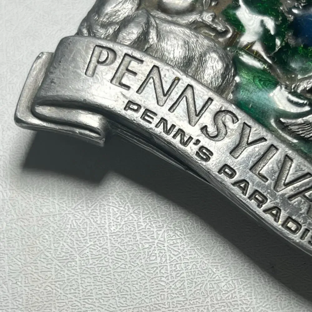 Vintage 80s Bergamot Belt Buckle Enamel Penns Paradise Pennsylvania Hunting